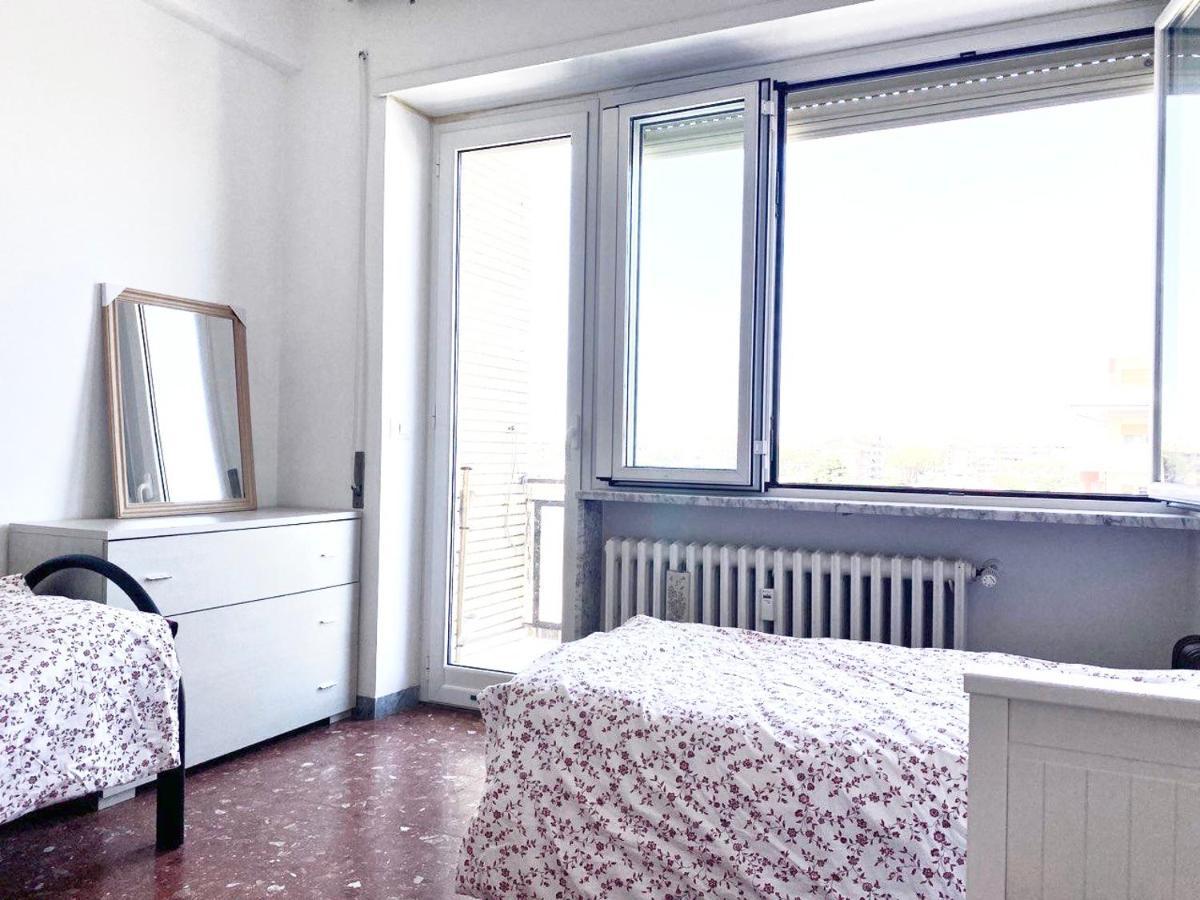 ローマ Female Dormitory For Only Female Bed & Breakfast エクステリア 写真