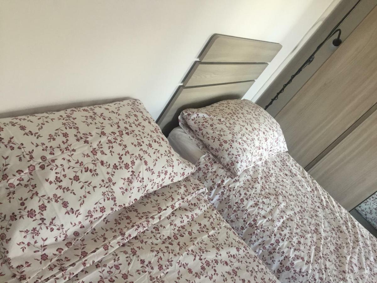 ローマ Female Dormitory For Only Female Bed & Breakfast エクステリア 写真